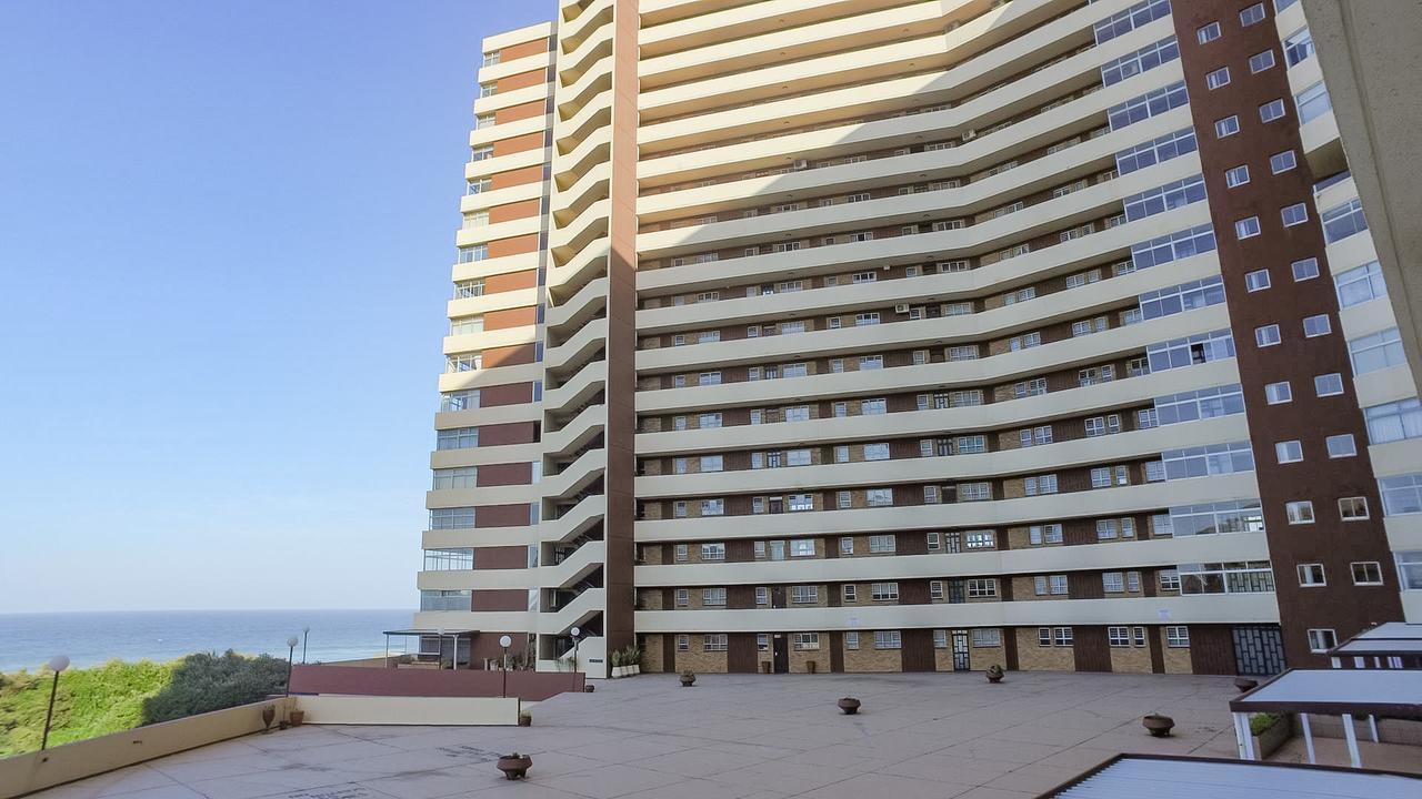 Shangri-La Beach Front Holiday Apartments Amanzimtoti Luaran gambar