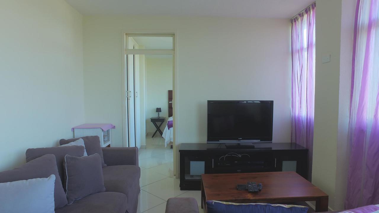 Shangri-La Beach Front Holiday Apartments Amanzimtoti Luaran gambar